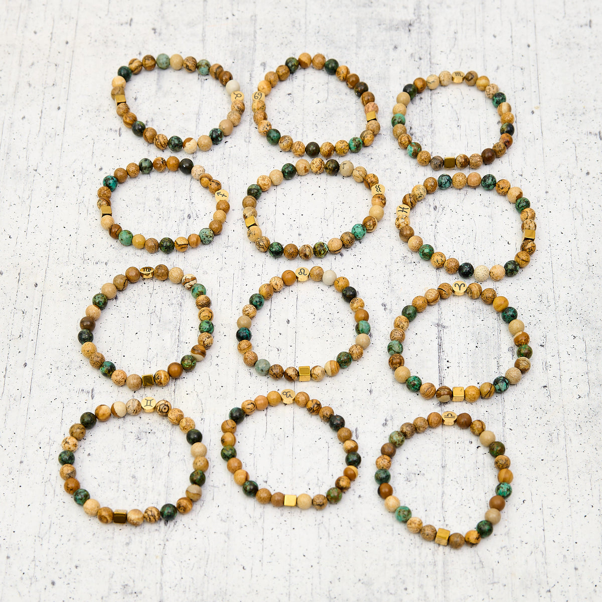 Bracciale SZ in pietre naturali e segno zodiacale in metallo