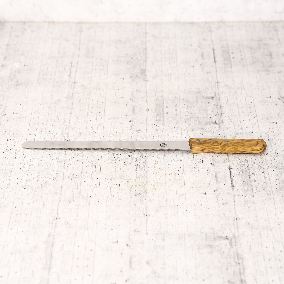 Coltello per pane in legno di ulivo artigianale