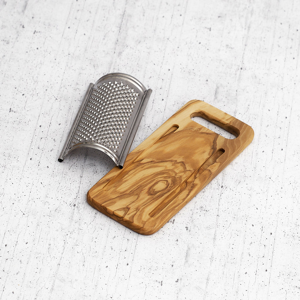 Flat olive wood grater
