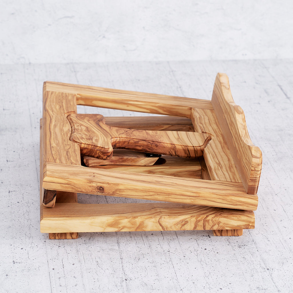 Tau wooden lectern