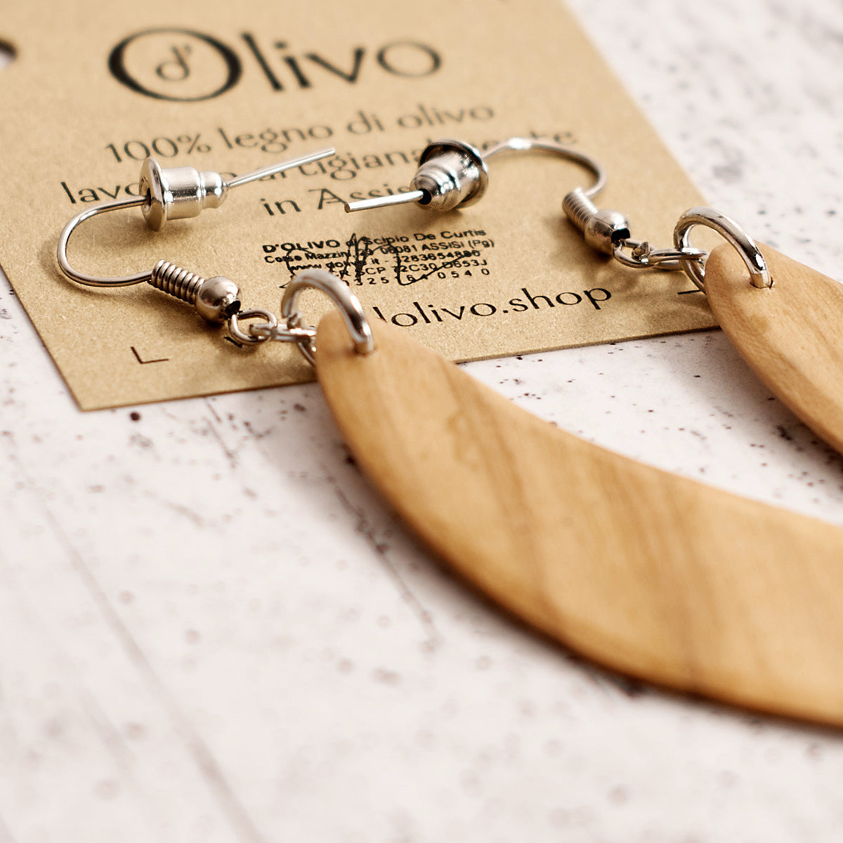 Orecchini in legno di olivo Francesca