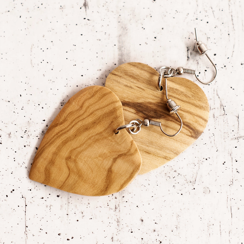 Orecchini in legno di olivo Gaia