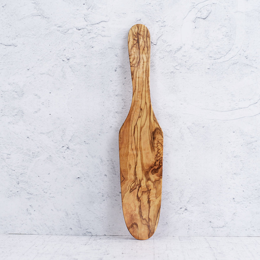 Round-tipped olive wood spatula