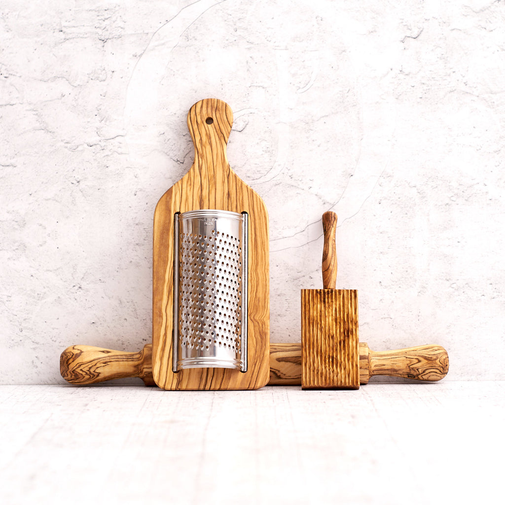 "Homemade pasta" olive wood set