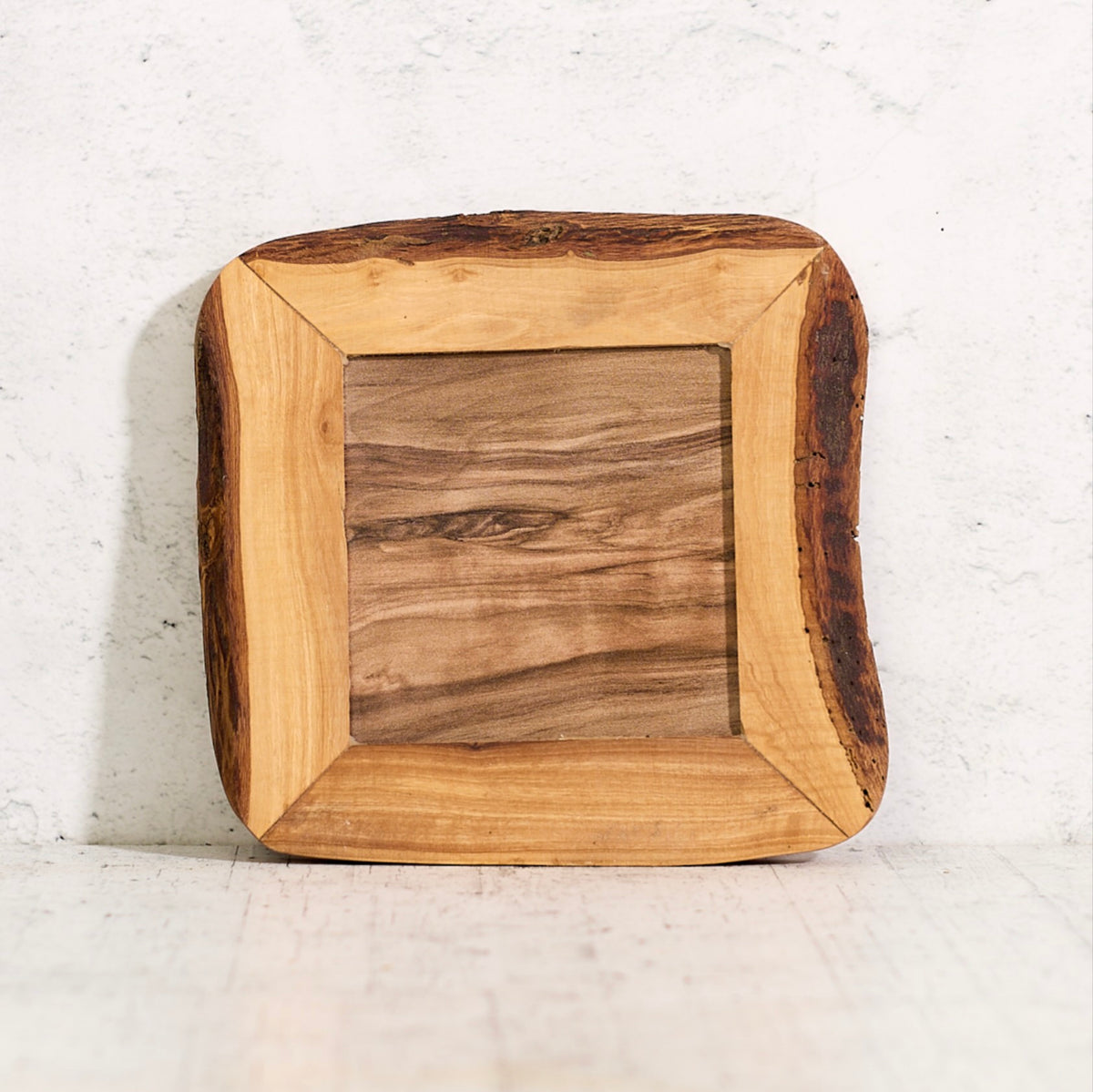 Sotto pentola rustico in ceramica e legno di ulivo